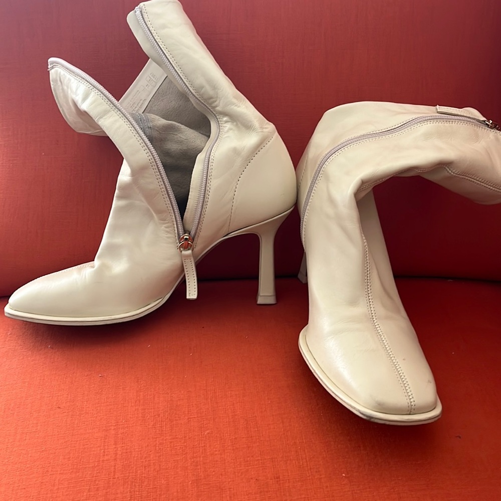 Zara White Ankle Boots